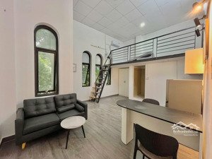 đại hạ giá - phòng gác cao, studio siêu rộng ngay chợ tân quy giá chỉ từ 4tr5