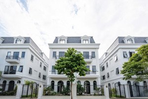 chính chủ gửi bán bt 212.5m2 - không lỗi phong thủy - sổ đỏ sẵn - bán giá tốt vì mua giai đoạn 1