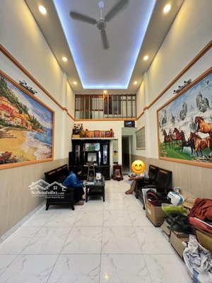 chủ giảm giá bán gấp nhà 2 tầng thổ cư 87m nở hậu 3pn hẻm xe hơi đỗ cổng linh xuân, thủ đức