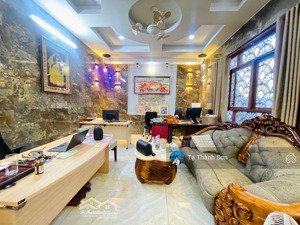 nhà 6 tầng hầm mặt tiền đường 36, 450m2, full nội thất, chủ gộp bank 35tỷ ngay phạm văn đồng