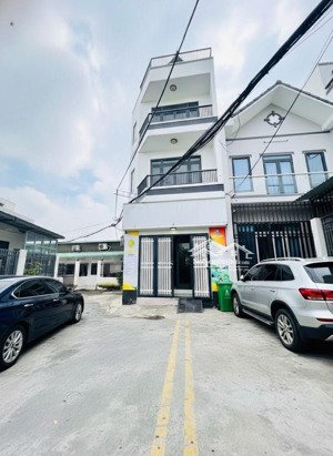 căn góc hẻm xe hơi tránh gần mặt tiền ql1k, 51m2 4 tầng ngang 4.9m nở hậu hoàn công chỉ 5.3 tỷ (tl)