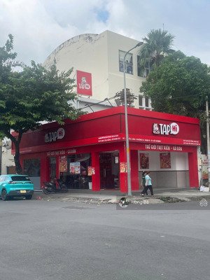 siêu phẩm quận 1 ! bán nhà góc 2 mặt tiền đinh tiên hoàng. dt: 14.5 x 26m - hđt: 150tr. giá 80 tỷ