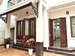 cho thuê biệt thự kđt simco sông đà, vạn phúc. sát ngã 4 tố hữu vạn phúc. 210m x 3,5t, nhà mới