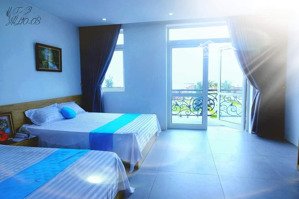 cần tiền bán rẻ căn nhà phố mđ hồng lam 25m, view biển,full nội thất 110m2, 5x22. giá chỉ: 6.5 tỷ.