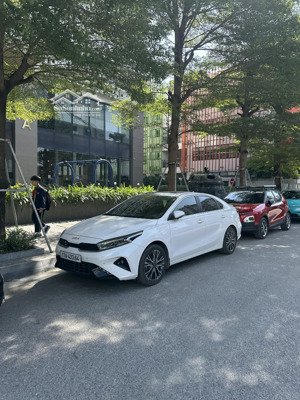 bán gấp nhà phân lô hoàng quốc việt - 60m2 x 6 tầng - ô tô vào nhà - giá 20 tỷ