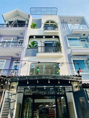 nhà ngay thành thái - p.12 -quận 10.giá 3tỷ7/72.9m2 đang cho thuê 23 triệu gần vạn hạnh mall