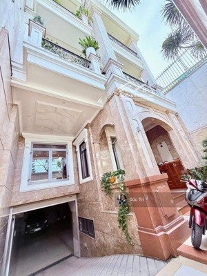 siêu hiếm nhà mặt tiền cộng hòa p13 tân bình dt 7.5m x 20m hầm 4 tầng thang máy giá giảm về 52 tỷ