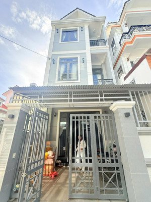 cần bán nhà phố hẻm xe hơi (4m)