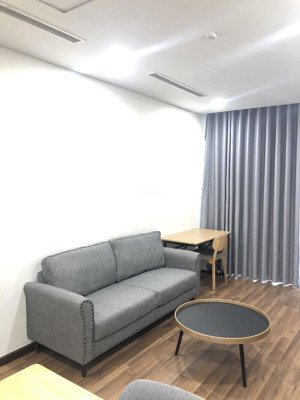 cần tiền bán gấp chung cư b10c nam trung yên 76m2 3 ngủ 2w nhà đẹp full đồ ở ngay lh kim 