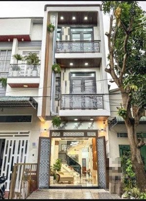 định cư bán căn nhà cho thuê 24triệu, đ.tân cảng -bình thạnh, gần chợ văn thánh, giá 3tỷ520/84.15m2