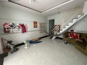 bán nhà ngay phan xích long- 102m2-7m*16m- hẻm thông- tiện xây mới để ở hoặc chdv.