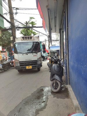 nhà cấp 4 còn sử dụng tốt hẻm 129m ngang 4.5m x 29m phường bình trưng ( p bình trưng tây q2 )