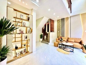 gấp bán giảm sâu 300tr hẻm xe hơi-nhà 5 tầng thông khu d. chỉ còn 7.35 tỷ-tl cho khách thiện chí.