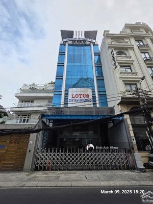 bán toà nhà building văn phòng khan hiếm đường cửu long p2 tân bình. dt: 9x32m2 giá 140 tỷ. hđt cao