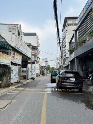 không còn căn thứ 2- nhả c4 330m (12x28m) ngay phần mềm quang trug