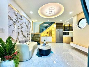 siêu phẩm phan văn trị, bình thạnh - diện tích đất 47m2 ( 9mx5,2m) chưa tính sân sử dụng 20m2