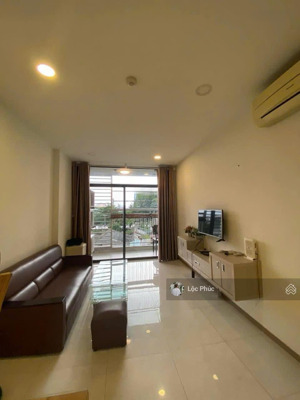 chủ bán gấp căn hộ riva park, giá 1 tỷ 990, 68m2, 2pn, 2wc, q4, hcm