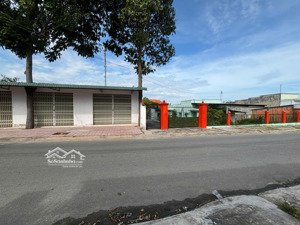 nhà đất bán hoặc cho thuê lâu dài