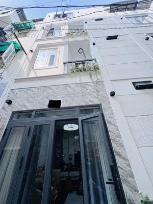 bán nhà phú nhuận hẻm ba gác gần hẻm xe hơi nhà cao tầng chỉ hơn 6 tỷ
