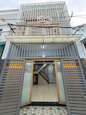 nhà không lộ giới - phú thọ hoà qtân phú- gần mặt tiền 44m - 4x11m - 2 tầng 2pn- 2wc - 5.35 tỷ