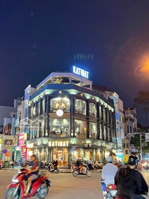 32 tỷ về 26 tỷ! bán nhà mặt tiền 120 trần hưng đạo, phạm ngũ lão, q1 (5x20m) 4 tầng thuê 120tr