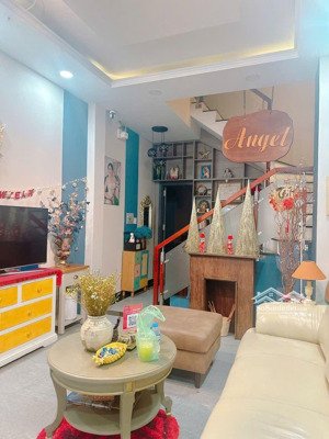 bán gấp trong tháng - bán nhà đường nguyễn trọng tuyển 71m² 4 tầng - 23.5 tỷ