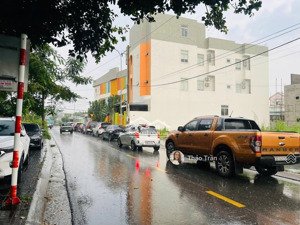 chính chủ cần bán gấp lô đất khu đường hồ tri tân - brvt , sổ hồng,bao sang tên .