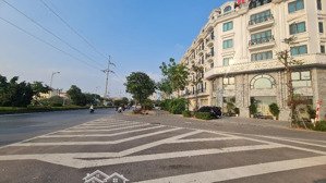 khu đô thị luxxury kiến hưng nhà 5 tầng nguyên thô chủ mới về lắp thang máy