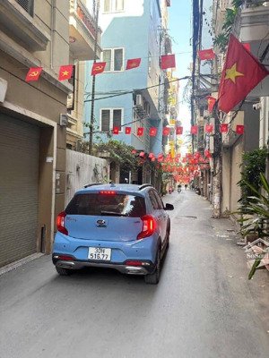 nhà đẹp ở luôn- 13,5 tỷ- 15m ra ô tô tránh- nhà dân xây - dân trí cao - lạc long quân - võ chí công