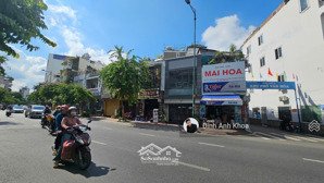 chỉ 25 tỷ: 2 mặt tiền bạch đằng p2, dt 106.5m2 nở hậu 6.6m, 7 tầng sát sân bay