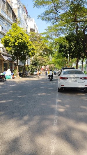 hơn 14 tỷ nhà cầu giấy mặt ngõ thông 60m2 x 6 tầng phố nguyễn khánh toàn lh 