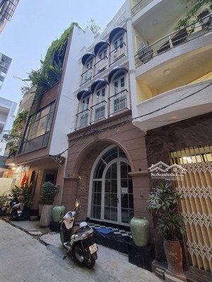 bán gấp xuất cảnh - bán nhà đường thủ khoa huân 98.18m² 4 tầng - 51 tỷ