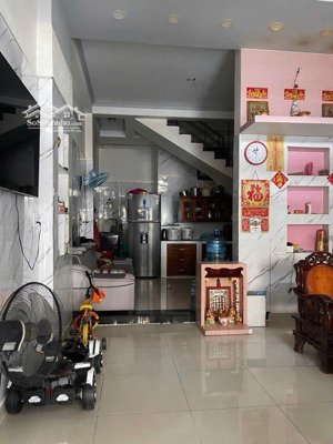 hẻm vip khu nhà giàu dân trí thới an - 4x11m - 4 tầng - giá 5.050 tỷ