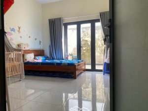 nhà 3 tầng ( 4 x27 ) trường chinh ,gần chợ lạc quang tân thới nhất quận 12