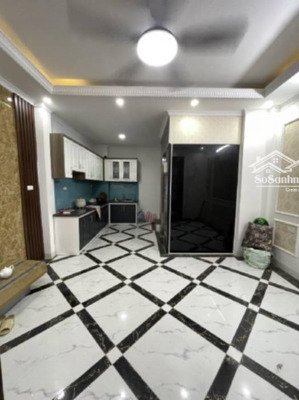 nhỉnh 8 tỷ. đội cấn, ba đình, 30m2, 6 tầng thang máy, sổ đỏ riêng,