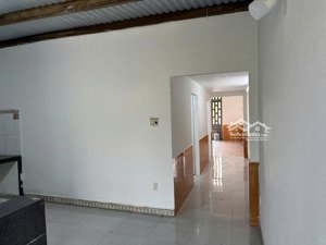 bán nhà gác lửng mt đàm thanh đối diện công viên | gần mê linh _ liên chiểu- lh 