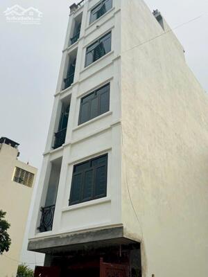 BÁN NHÀ DÒNG TIỀN – VÂN CANH, HOÀI ĐỨC. 48m² x 5,5 tầng | 9PKK | Đường 11m – Vỉa Hè 2M