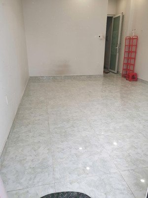 cho thuê phòng 27m² phùng văn cung, phú nhuận, không nuôi thú cưng lh: chị hạnh