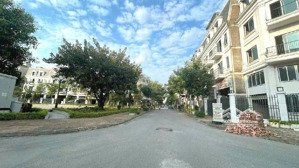 dự án happyland - thị trấn đông anh - nhà xây thô 4 tầng - hoàn thiện mặt ngoài - già 10 tỷ