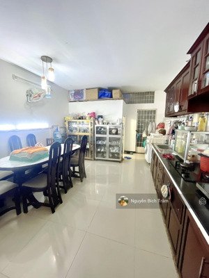 nhà đẹp 3 tầng - dt 4mx17m. khu phân lô vip quang trung phường 11 - hxh 10m. nhỉnh 6 tỷ