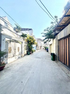 bán nhà đẹp quận 7, ô tô ngủ nhà hàng xóm phú mỹ hưng 4pn ở ngay