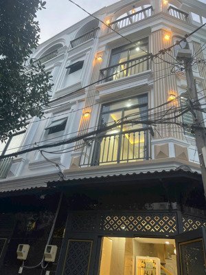 bán nr tại lê quang định, 8,95 tỷ, 38m2, 4 tầng, 3pn, 4wc, full nội thất