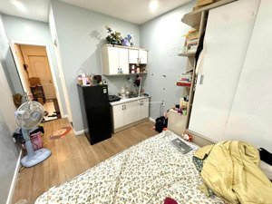 cho thuê phòng cửa sổ full nội thất ngay trung tâm bình thạnh giá chỉ 4tr4