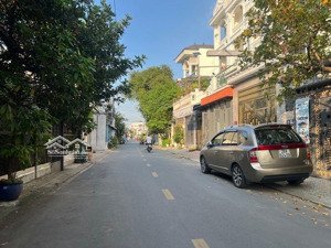 mặt tiền kinh doanh 2 tầng hiệp thành tphcm 120m dòng tiền 14tr/th chỉ 8 8 tỷ