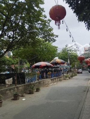 bán nhà hà trì 2 hà đông dt 79/94m x 3t x mt 4m giá 12 tỷ có thương lượng