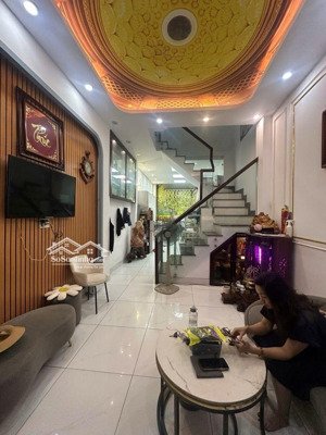 4 tầng - mới keng vào ở ngay - nguyễn thái sơn p5 gò vấp - sát mặt tiền - ngay đại học văn lang