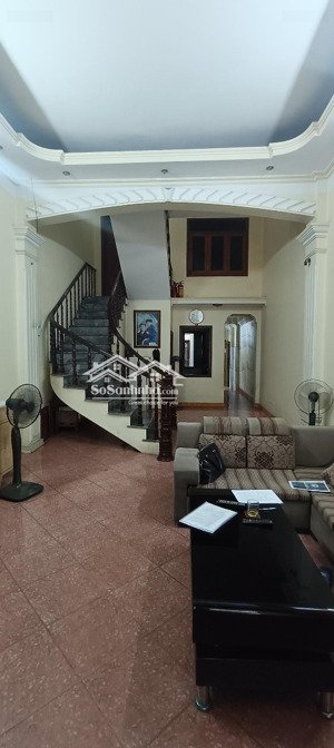 nhà mặt phố đường ql3, kinh doanh đỉnh . cho thuê sẵn dòng tiền 156m . cực hiếm, căn duy nhất bán .