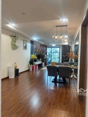 bán chung cư sky central mặt đường 2.5, 93m2 3pn 2vs, nội thất liền tường, giá 8 tỷ 500