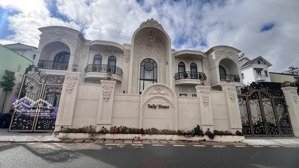 villa mặt tiền đường đinh công tráng phường 7 đà lạt diện tích 322m2 ngang 25,89m giá 40 tỷ