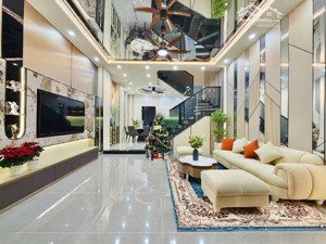 đường 10m 5x10,5 nhà mới full nội thất - khu đồng bộ